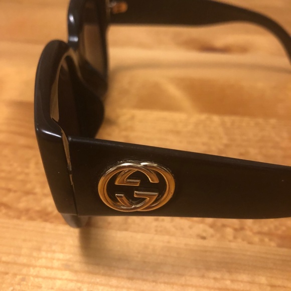 Gucci women’s sunglasses - Picture 3 of 4